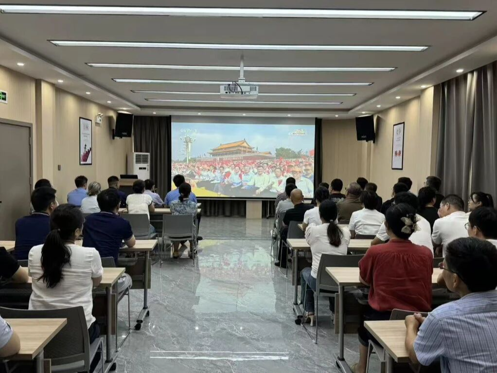 銘記歷史，開創未來——新余銀龍水務設備有限公司組織員工觀